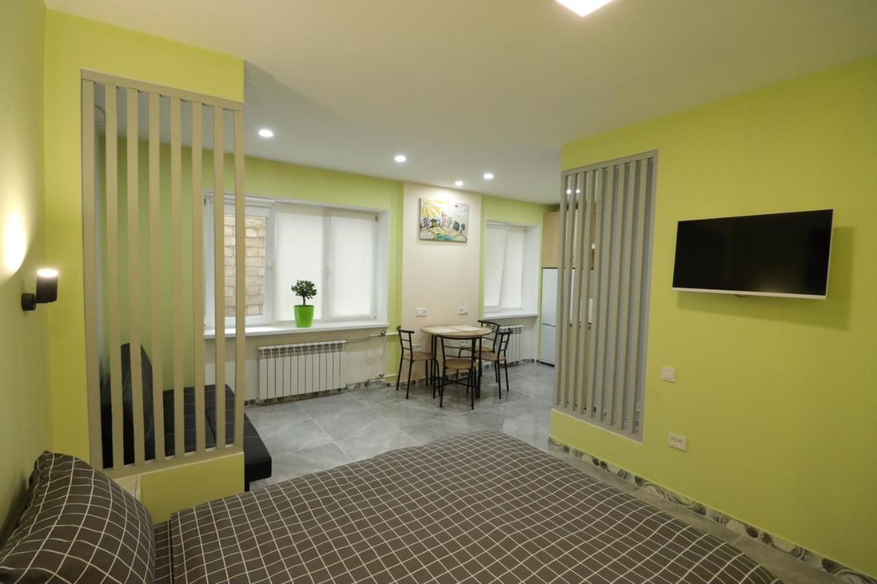 Cosmos Apartamento Ternopil Exterior foto